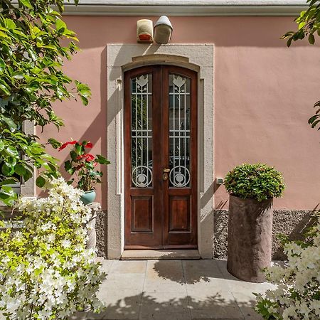 Liberty Villa & Winter Garden Bergamo Bagian luar foto
